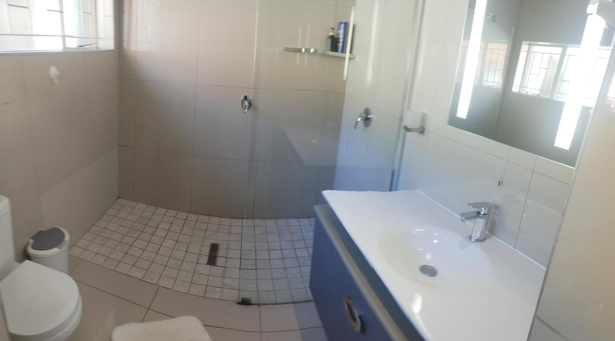 Atterbury Self Catering Studios Претория Экстерьер фото